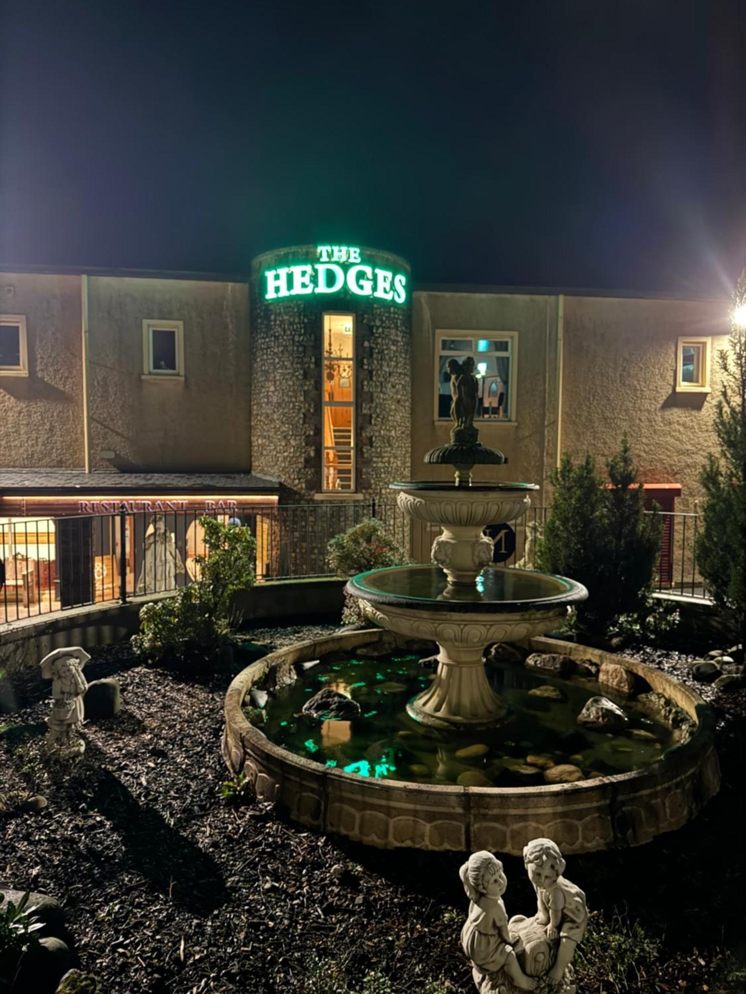 The Hedges Hotel Stranocum Экстерьер фото
