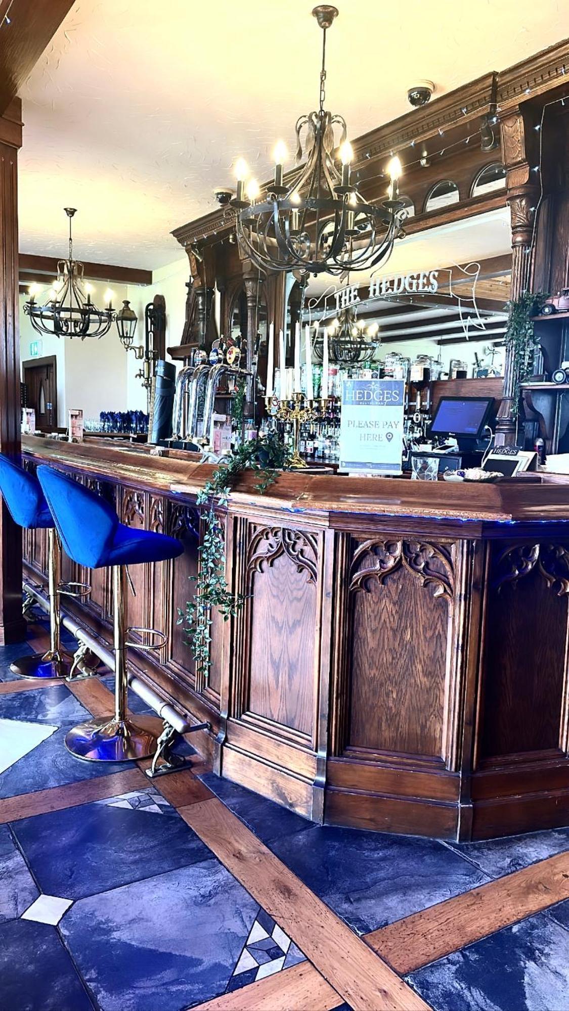 The Hedges Hotel Stranocum Экстерьер фото